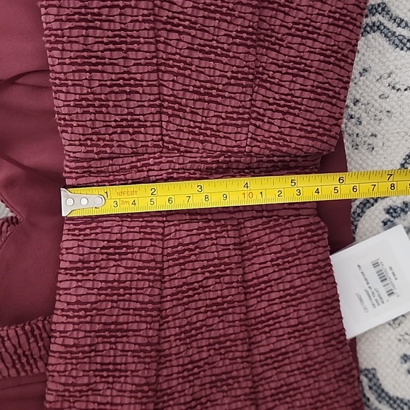 Unique Scarlet Bustier Top - Picture 7 of 8